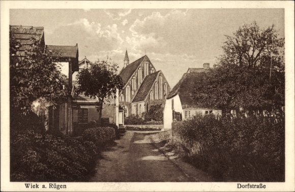 Ak Wiek auf Rügen, dorpsstraat, kerk