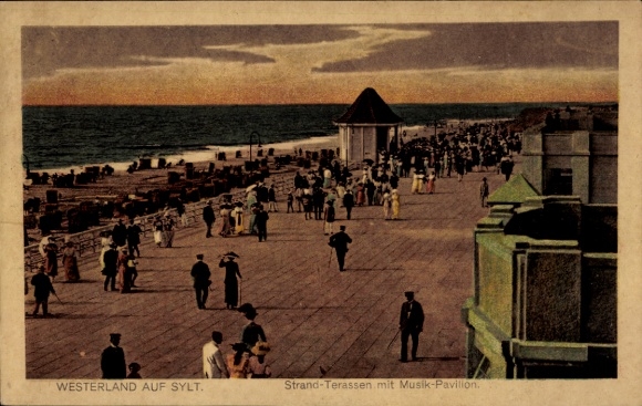 Ak Westerland auf Sylt, Strand-Terassen, Musik-Pavillon, Menschen, Küstenblick