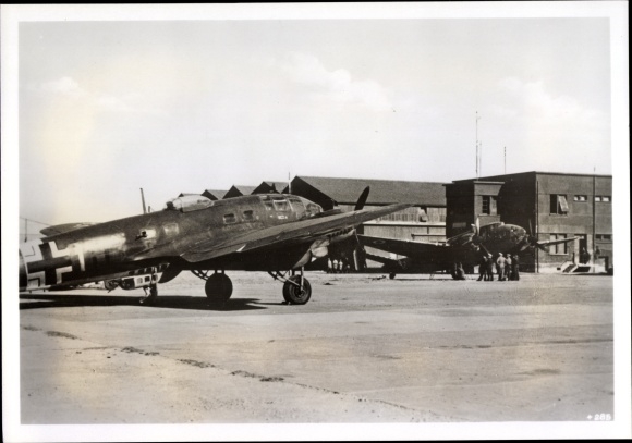Photo Heinrich Hoffmann, German Luftwaffe fighter plane at French airport in Tunis