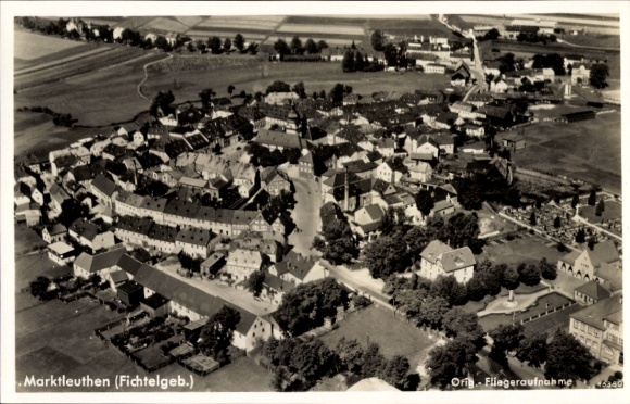 Postcard Marktleuthen in the Fichtelgebirge, aerial photograph