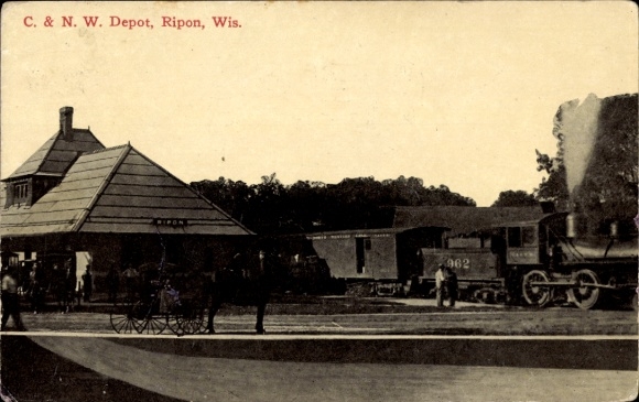 Ansichtkaart Ripon Wisconsin USA, treinstation, C. & NW Depot, stoomlocomotief 962