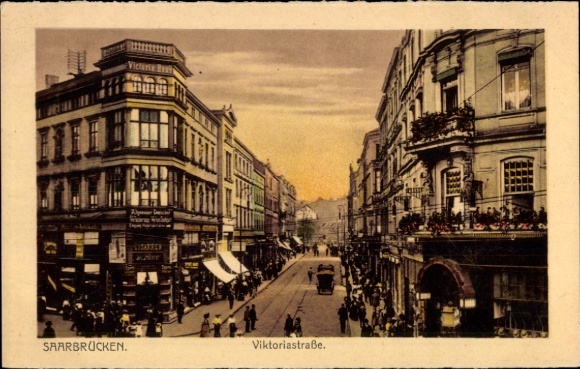 Postcard Saarbrücken in Saarland, Viktoriastraße, shops, street view,