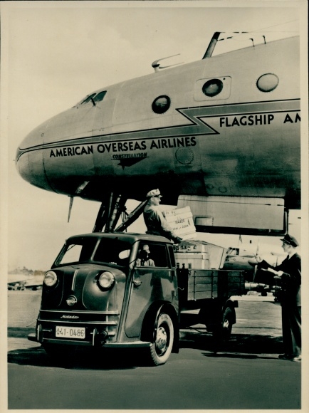 Photo Company Vidal Harburg, Tempo Matador Flatbed Truck, Airport Transporter, American Overseas Airl
