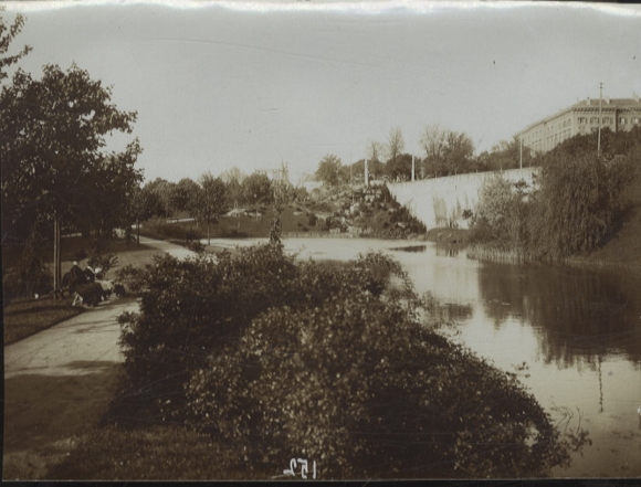 Original photo of Metz on the Moselle in France, part of the Moselle, around 1900
