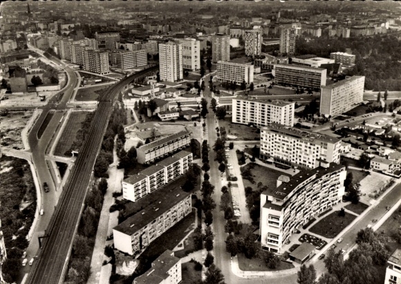 Postcard Berlin Tiergarten, aerial view of the Hansaviertel