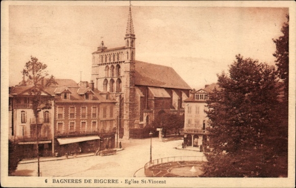 Ak Bagnères de Bigorre Hautes Pyrénées, Eglise St-Vincent, Gebäude,   