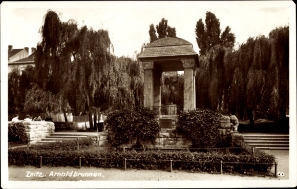 Ak Zeitz im Burgenlandkreis, Arnoldbrunnen