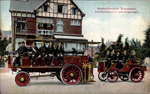 Postcard Amsterdam North Holland Netherlands, Amsterdamsche Brandweer, Auto koolzuurspuit, auto slangenwagen