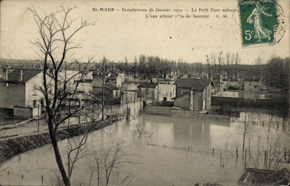 Ak Saint Maur des Fossés Val de Marne, Inondations 1910, Petit parc submergé