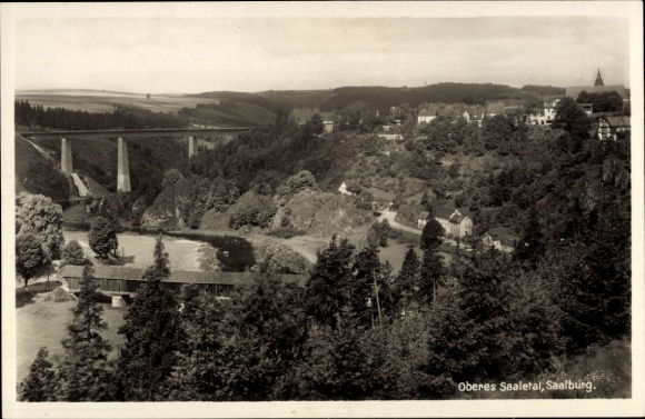 Postcard Saalburg in Thuringia, Upper Saale Valley, bridge, forest, houses