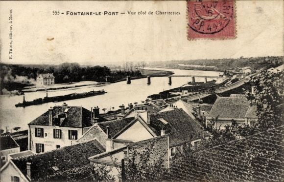 CPA Fontaine le Port Seine et Marne, Vue côté de Chartrettes