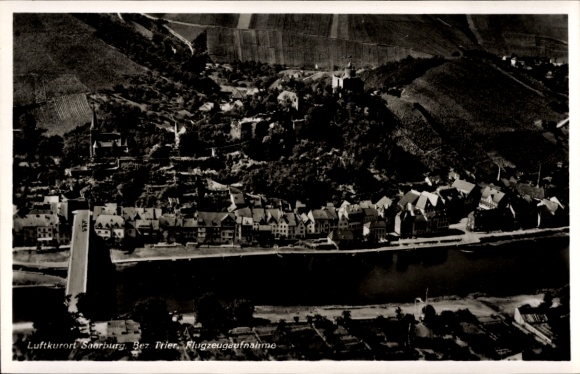 Ak Saarburg an der Saar Bezirk Trier, Fliegeraufnahme