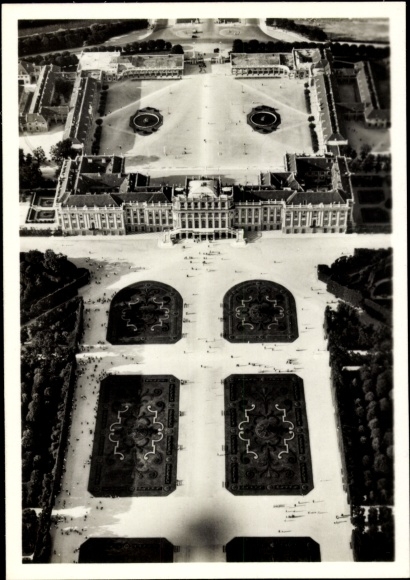 Collective picture Zeppelin world trips II. Book series Austria trips 1929 picture 92, Schönbrunn Palace