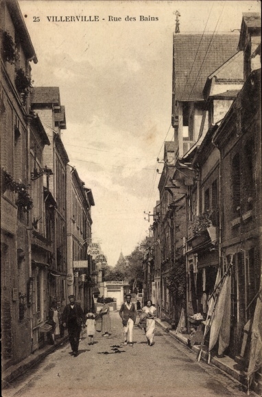 Postcard Villerville Calvados, Rue des Bains