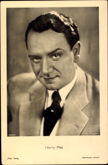 Postcard Actor Harry Piel, portrait