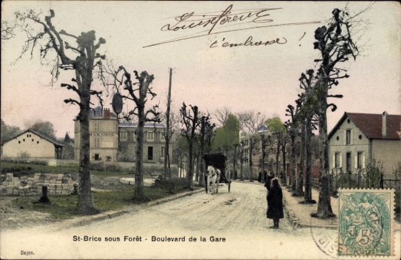Ak Saint Brice sous Forêt Val d’Oise, Boulevard de la Gare, Bäume, Straße, Pferdewagen, Gebäude