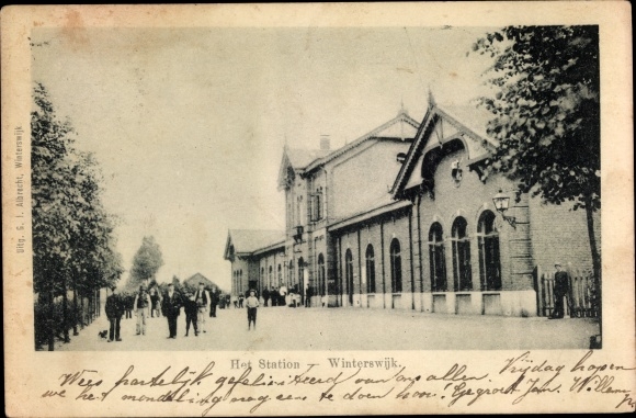 Postcard Winterwijk Gelderland, Het Station, station street side