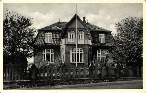 Ak Rickling in de wijk Segeberg, gezicht op het huis van de broers, straatdeel
