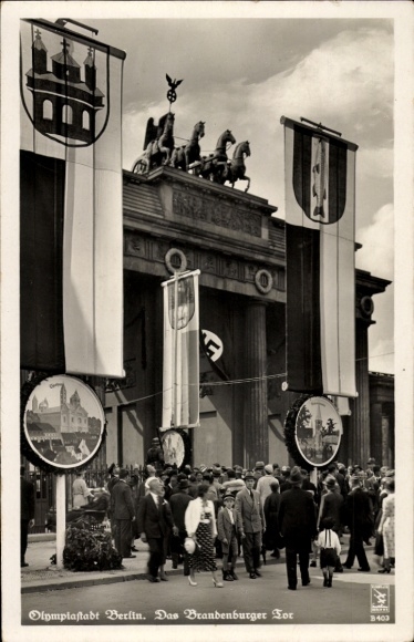PC Berlin Mitte, Brandenburg Gate, flag decoration, Olympic Games 1936
