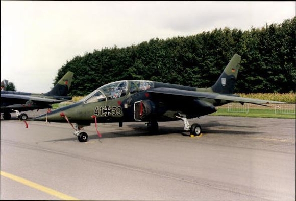Set von 100 Fotos Flugzeuge und  Hubschrauber