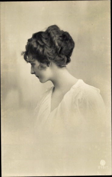 Postcard portrait of a young woman, blouse, hairstyle