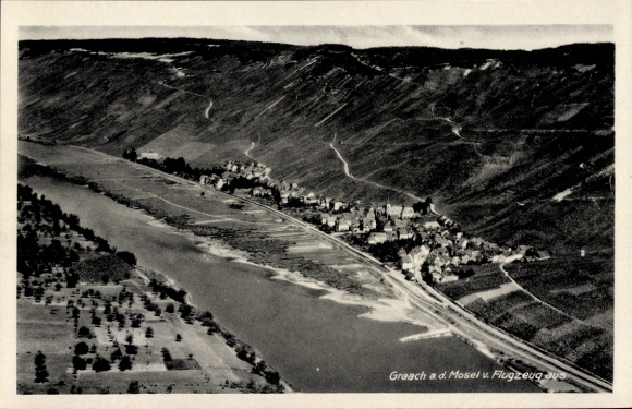 Ak Graach an der Mosel, Fliegeraufnahme