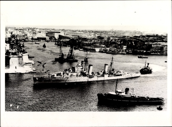Photo British warship Euryalus, harbor, British Navy