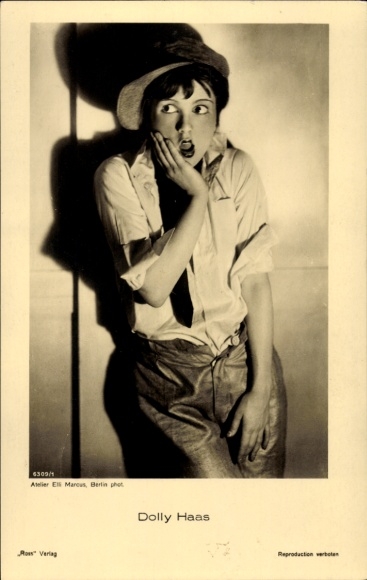Postcard actress Dolly Haas, portrait, autograph