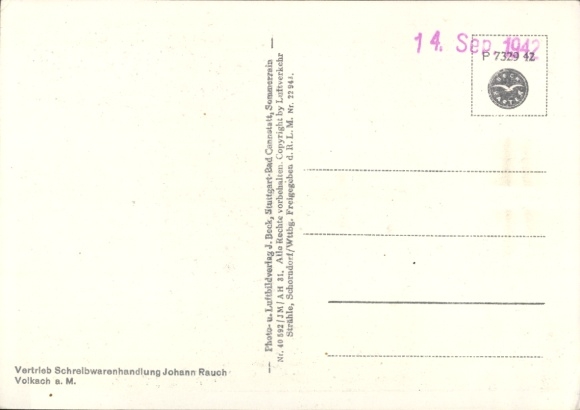 Ak Volkach am Main Unterfranken, Luftaufnahme von Volkach, viele Häuser, ländliche Umgebung
