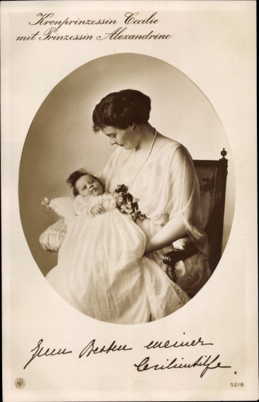 Ak Kronprinzessin Cecilie von Preußen, Prinzessin Alexandrine, NPG 5218