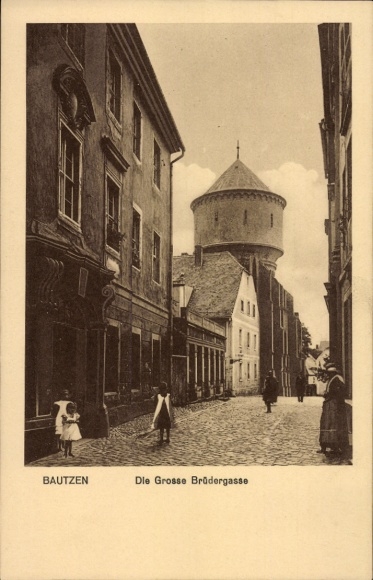 Ak Bautzen in der Lausitz, Die Große Brüdergasse, Kinder, Wasserturm