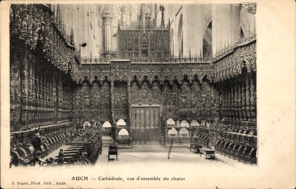 Ak Auch Gers, Cathédrale, vue d'ensemble du choeur