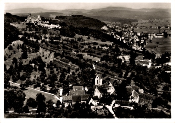 Ak Rötteln Haagen Lörrach in Baden, Landschaft mit Burg-Ruine Rütteln, Blick auf Dorf, hügelige U