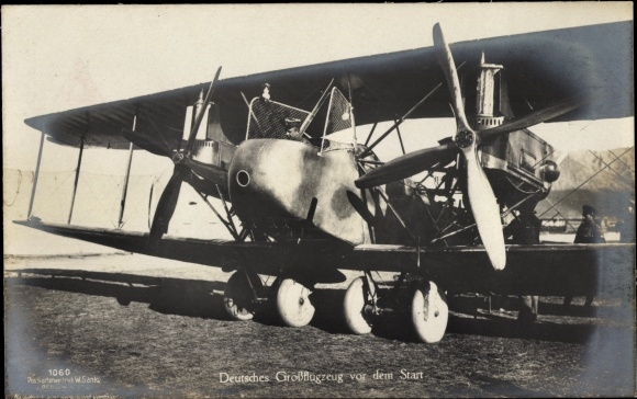 Ak Deutsches Großflugzeug vor dem Start, Bomberflugzeug AEG G III/G IV, Sanke 1060, 1. WK