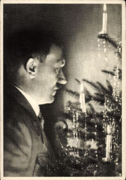 Postcard German Christmas, Führer and Reich Chancellor Adolf Hitler, Christmas tree, VDA C 1550