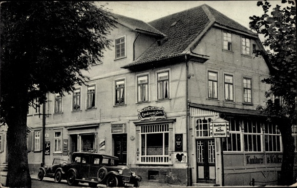 Ak Hasselfelde Oberharz am Brocken, patisserie en koffiehuis, auto