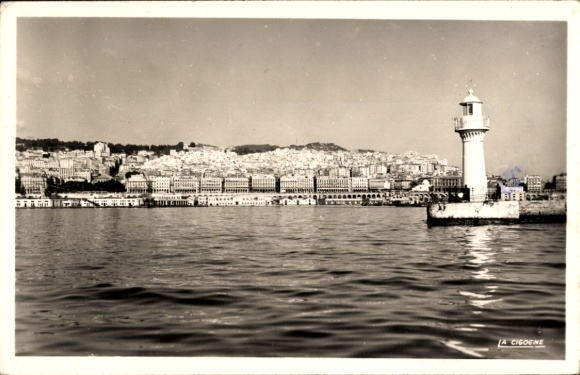 Ak Algier Alger Algerien, Gesamtansicht, Hafeneinfahrt, Leuchtturm