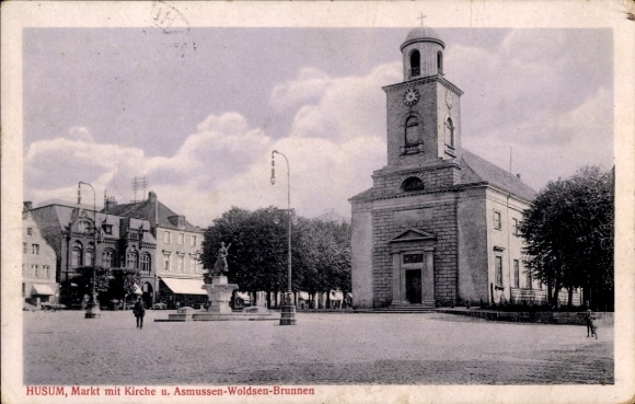 Ak Husum in Nordfriesland, Kirche, Markt, Amussen Woldsen Brunnen