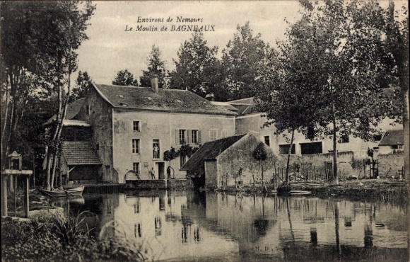 Ak Nemours Seine-et-Marne, Moulin de Bagneaux, idyllische Umgebung, ruhiges Gewässer, kleine Boot