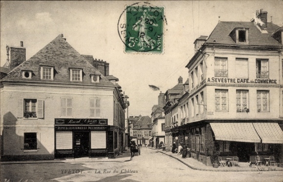Postcard Yvetot Seine Maritime, Rue du Chateau