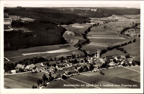 Postcard Reichenhofen Leutkirch im Allgäu Württemberg, aerial view of Zeil Castle, fields, meadows