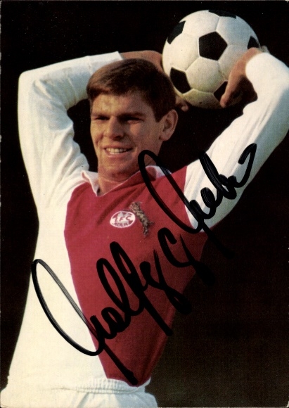 Postcard footballer Wolfgang Weber, 1. FC Cologne, Aral trading card, autograph