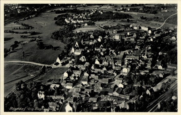 Ak Mögeldorf Nürnberg Mittelfranken, Luftaufnahme von  viele Häuser und Landschaft, Schwarz-Weiß