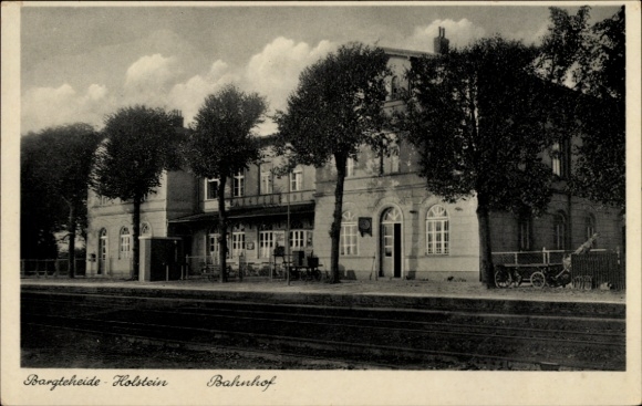 Ak Bargteheide in Holstein, Bahnhof Gleisseite