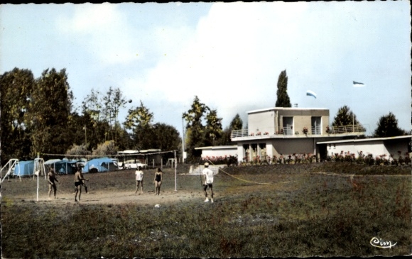 Postcard Montoire sur le Loir Loir-et-Cher, volleyball court