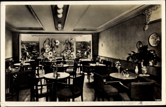Postcard Lünen in Westfalen, pastry shop and café Mönninghoff, interior view