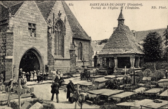 KP Saint Jean du Doift Finistère, Portail de l'Eglise et l'Oratorie