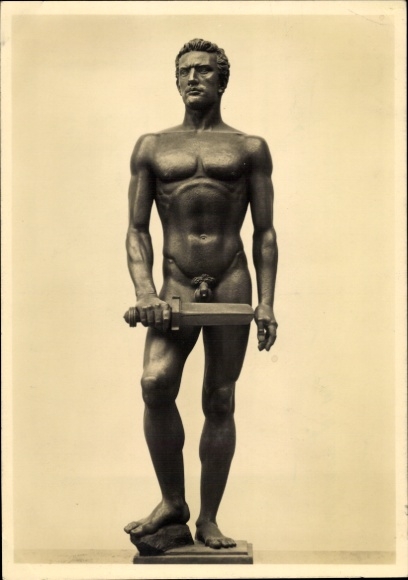 Postcard sculpture by Adolf Liebermann, Deutsche Wacht, HDK 464, male nude, sword