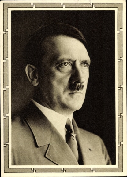 Ganzsachen Ak Führer und Reichskanzler Adolf Hitler, Portrait im Anzug