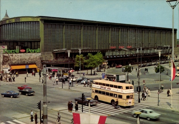 Postcard Berlin Charlottenburg, Bahnhof Zoo, Persil advertising, bus, traffic